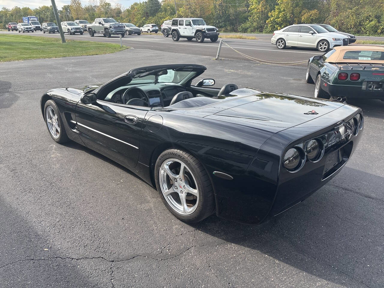 Used 2004 Chevrolet Corvette Convertible w/ Preferred Equipment Group image 5