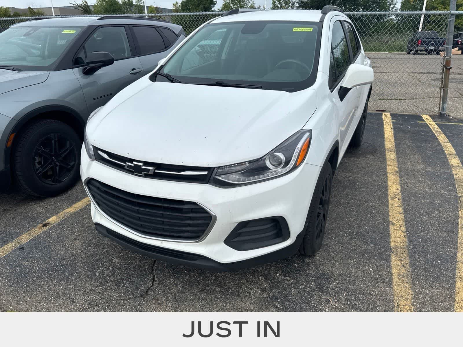 Used 2021 Chevrolet Trax LT w/ Sport Edition AWD/4WD image 1