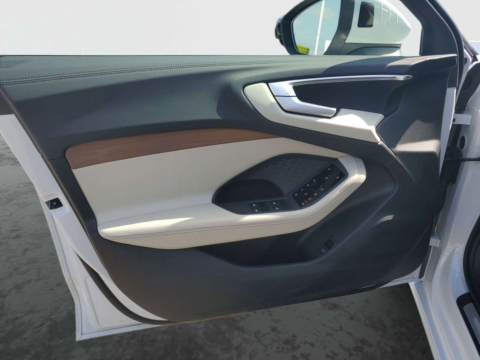 Used 2025 Audi A5 2.0T Premium w/ Convenience Package AWD/4WD image 21