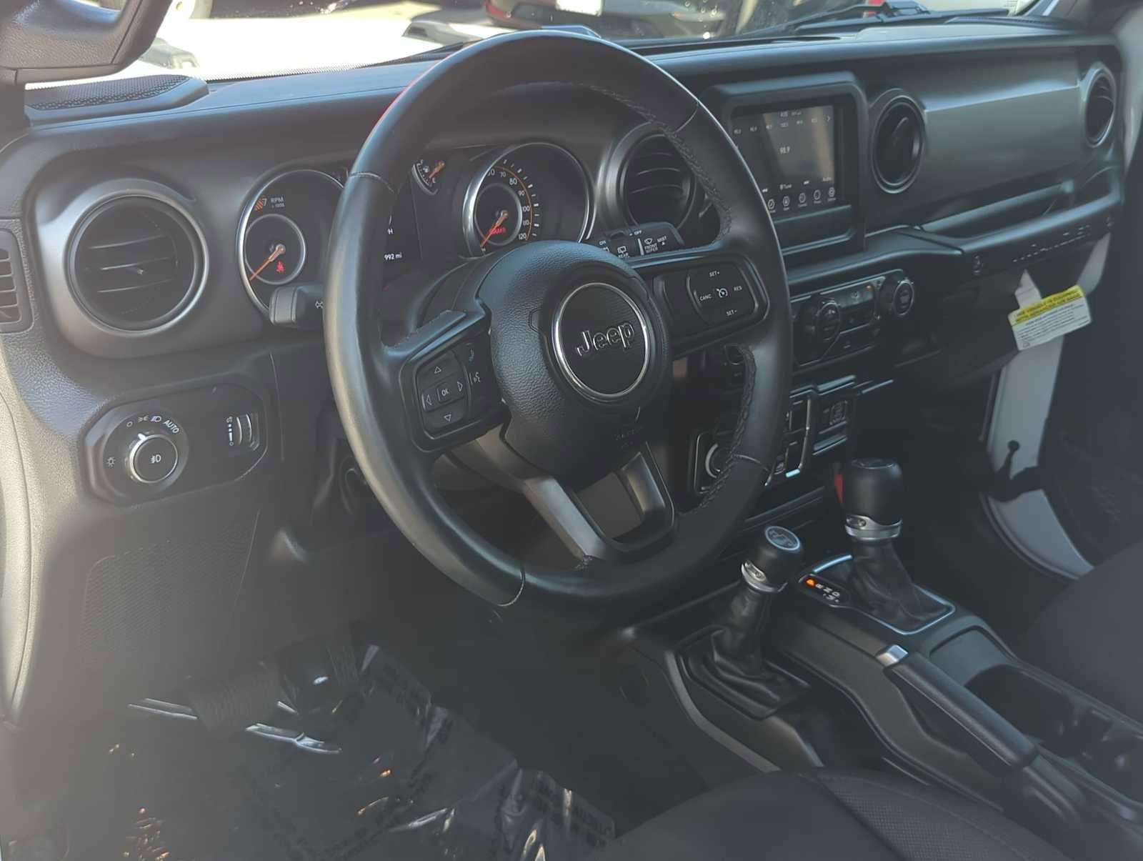 Used 2023 Jeep Wrangler Sport S image 15