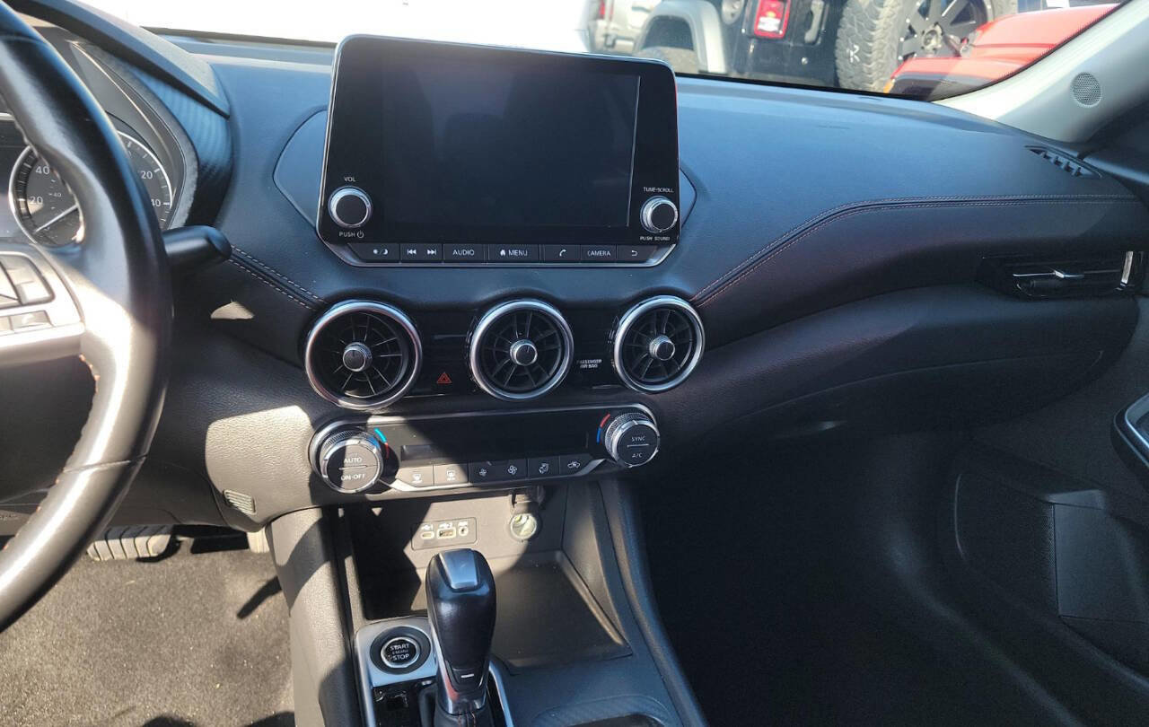 Used 2023 Nissan Sentra SR w/ Electronics Package image 12