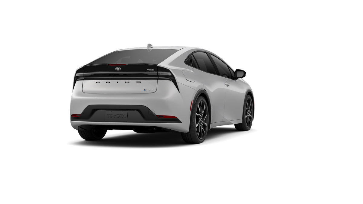 New 2027 Toyota Prius Plug-In Hybrid FWD image 9