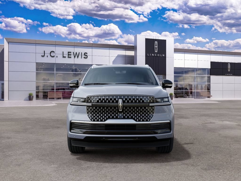 New 2027 Lincoln Navigator Premiere RWD image 7