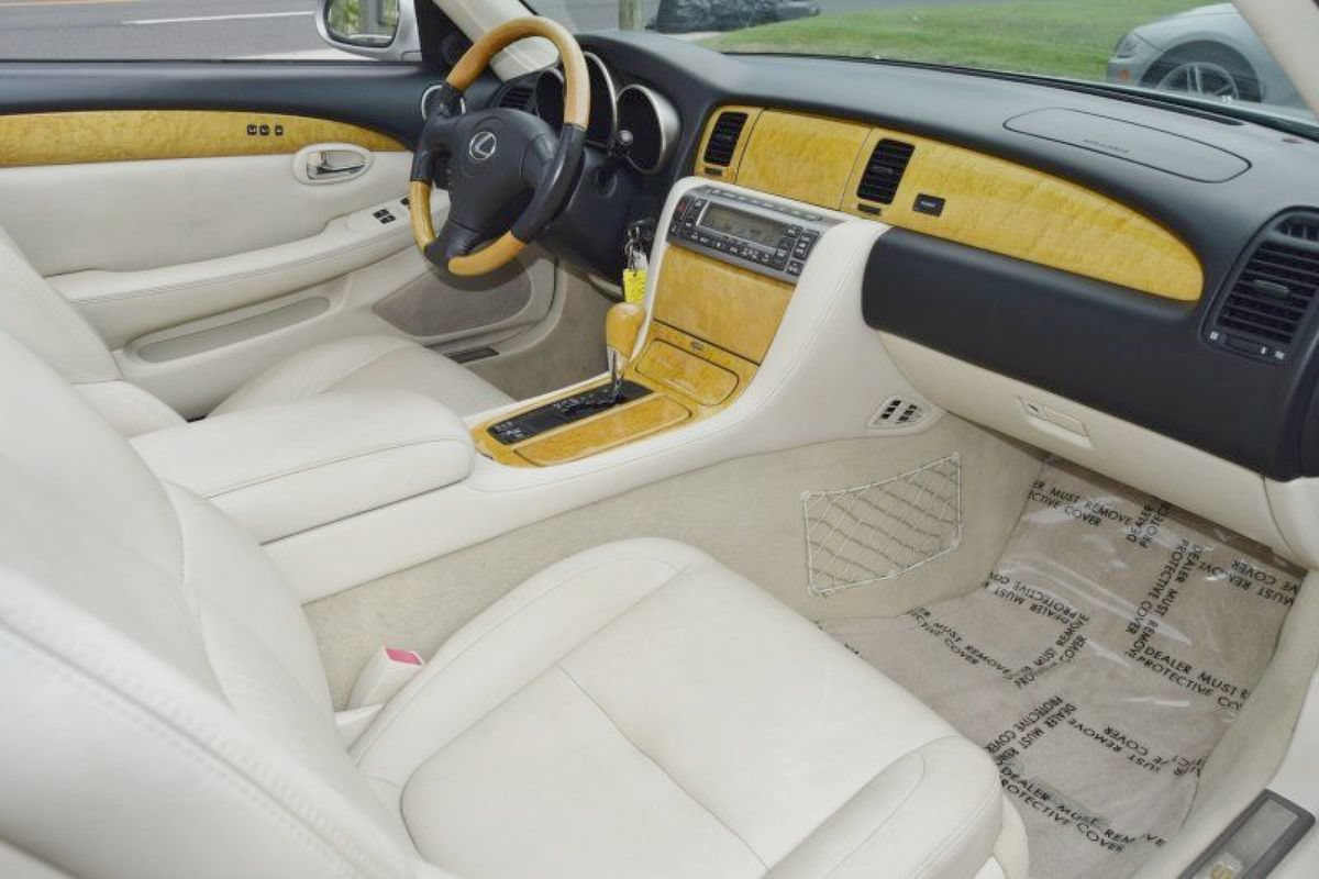 Used 2003 Lexus SC 430 Convertible RWD image 28