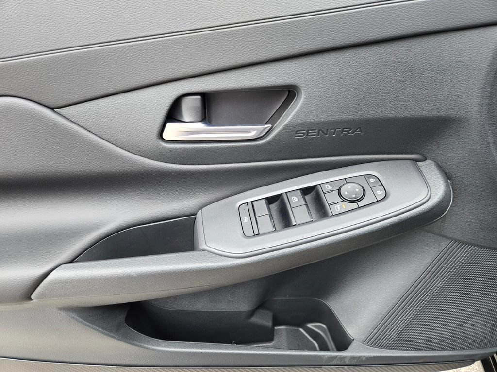New 2026 Nissan Sentra SV w/ Floor Mat Package FWD image 9