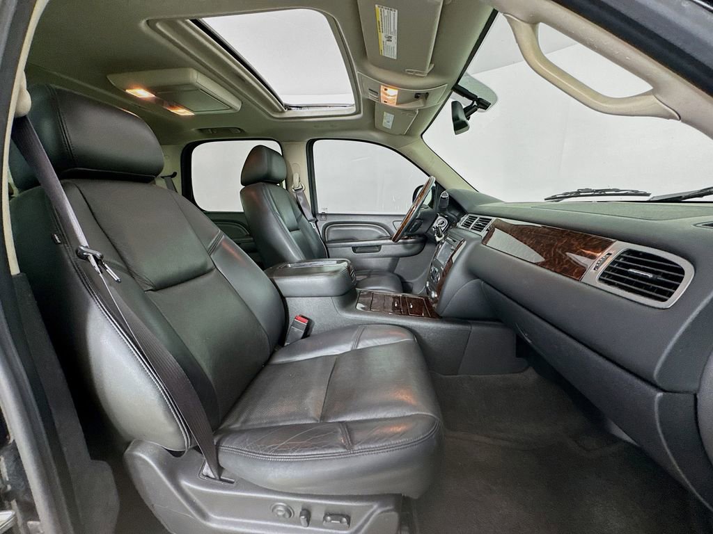 Used 2012 GMC Yukon Denali AWD/4WD image 35