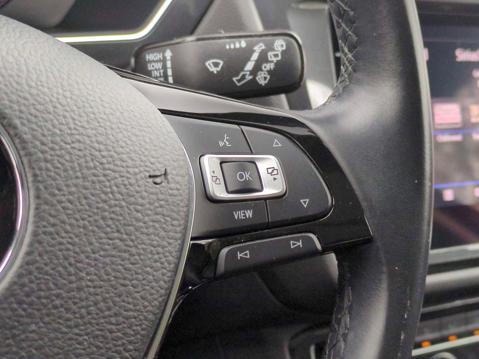 Used 2019 Volkswagen Tiguan SEL image 26