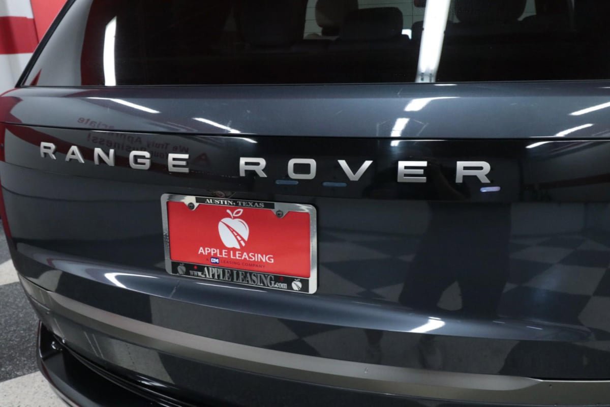 Used 2024 Land Rover Range Rover SE AWD/4WD image 31