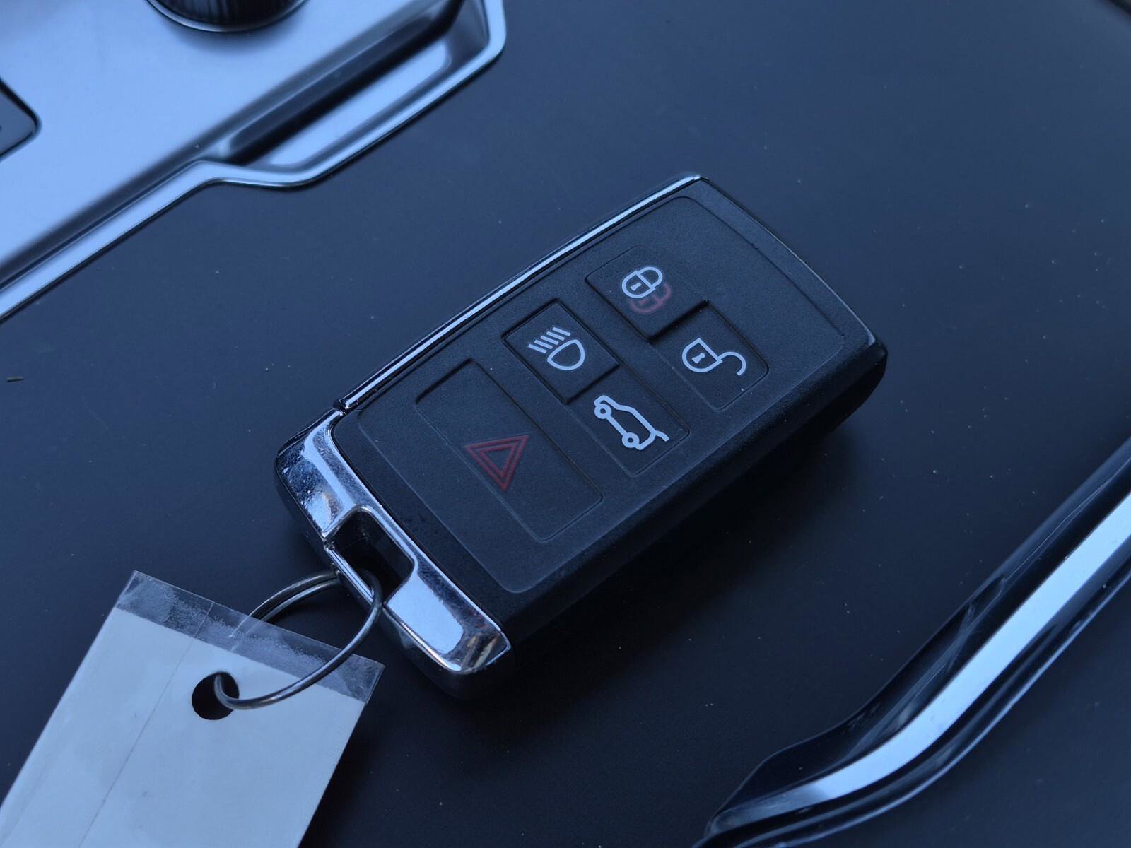 Used 2023 Land Rover Range Rover SV image 34