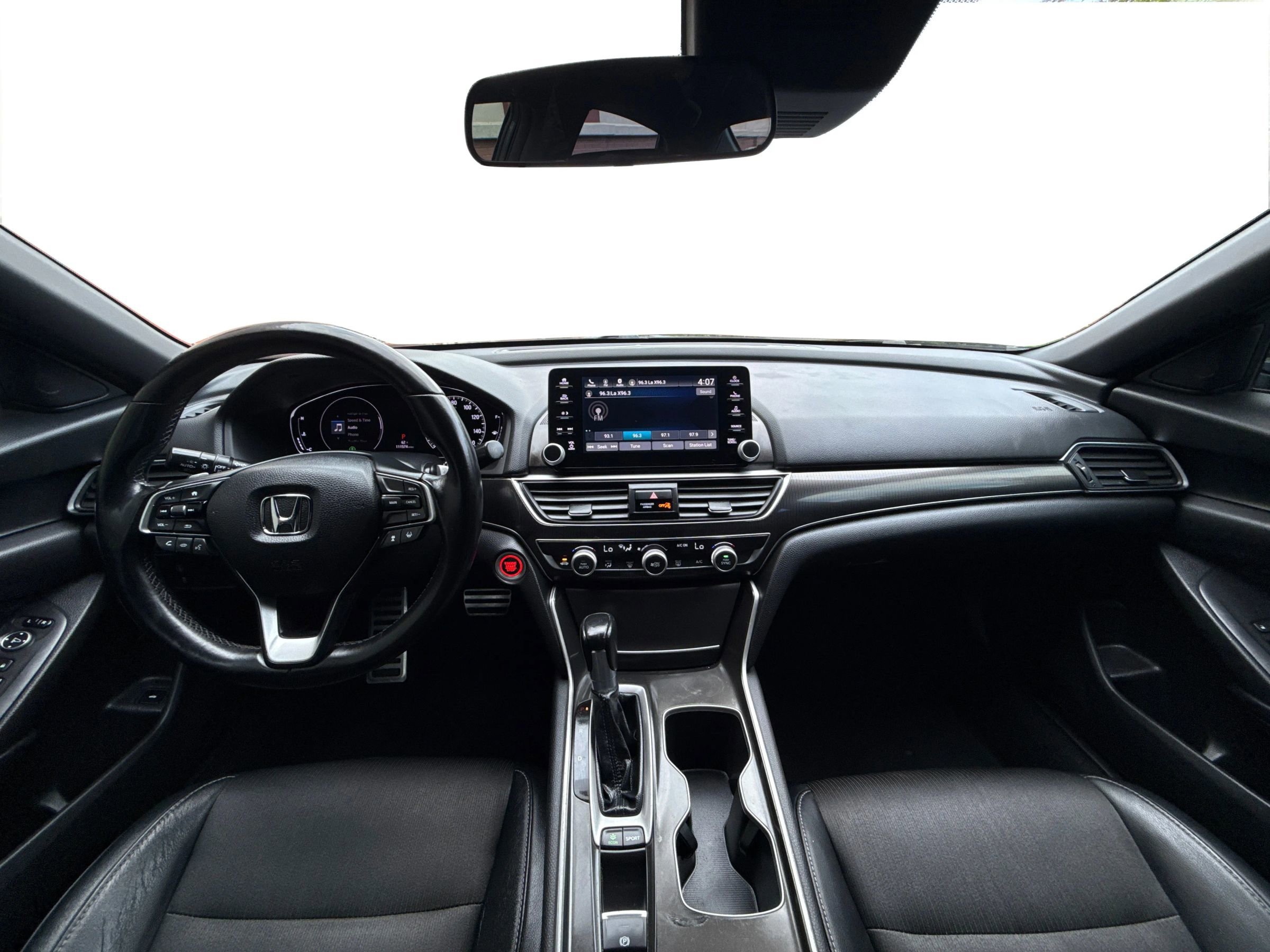 Used 2018 Honda Accord Sport image 23