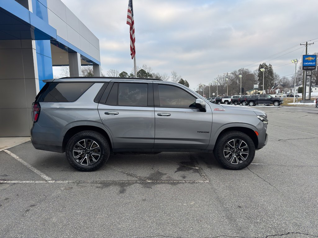 Used 2022 Chevrolet Tahoe Z71 image 3