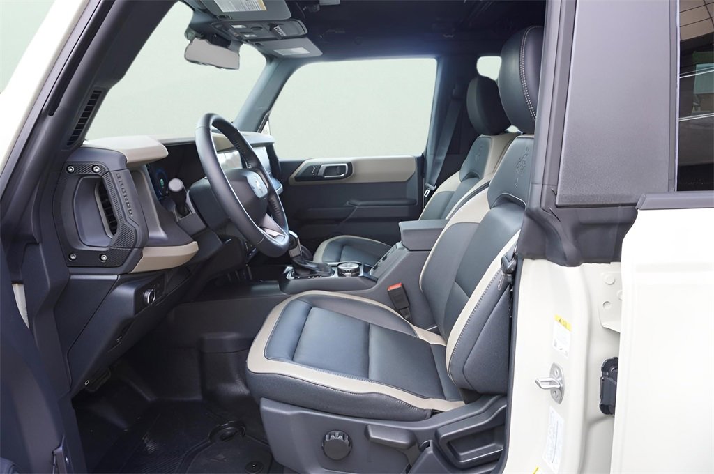 New 2025 Ford Bronco Big Bend image 8