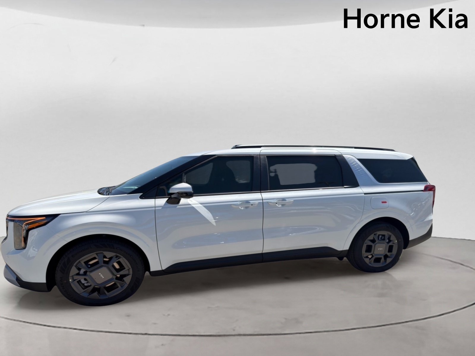 New 2026 Kia Carnival EX FWD image 6