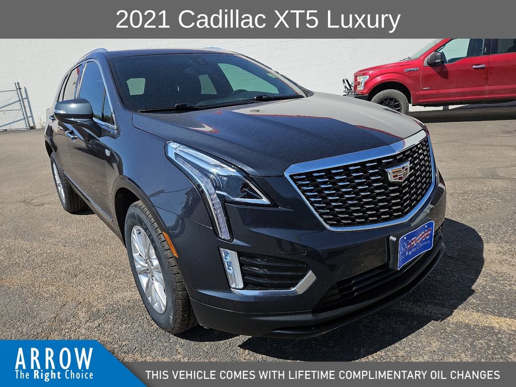 Used 2021 Cadillac XT5 Luxury FWD image 2