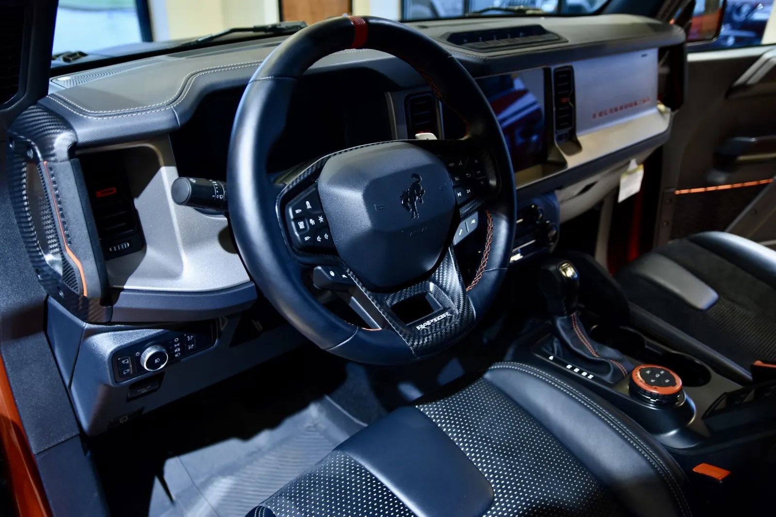 Used 2024 Ford Bronco Raptor w/ Interior Carbon Fiber Pack 6 image 16