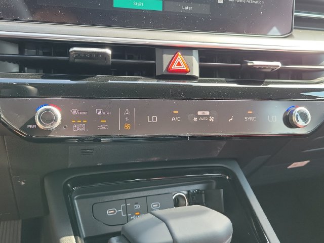 New 2026 Kia K5 GT-Line w/ GT-Line Premium Package FWD image 33