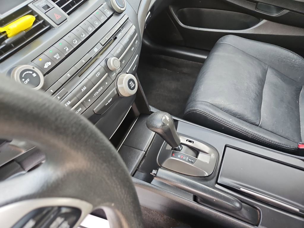Used 2009 Honda Accord LX-P image 23