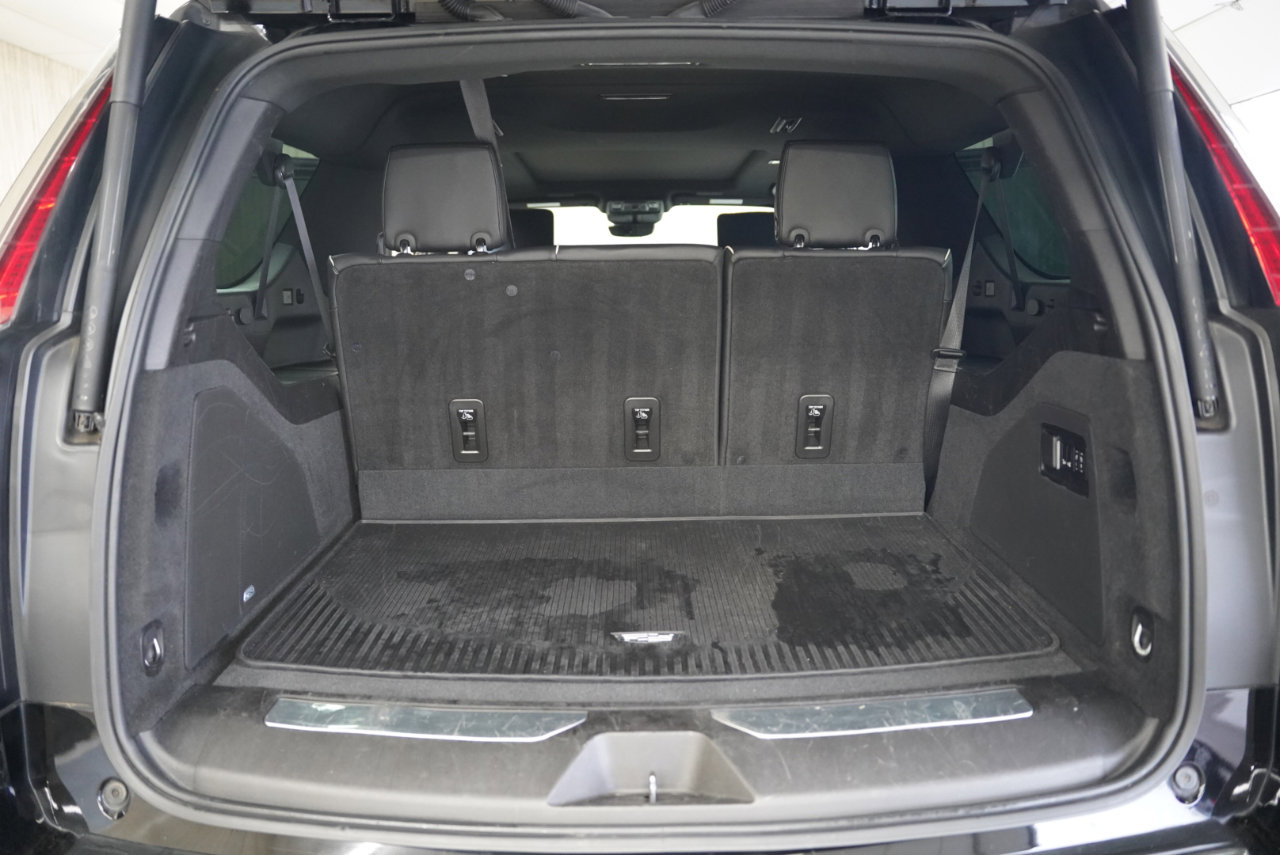 Used 2021 Cadillac Escalade ESV Sport w/ Driver Assist Tech Package image 39