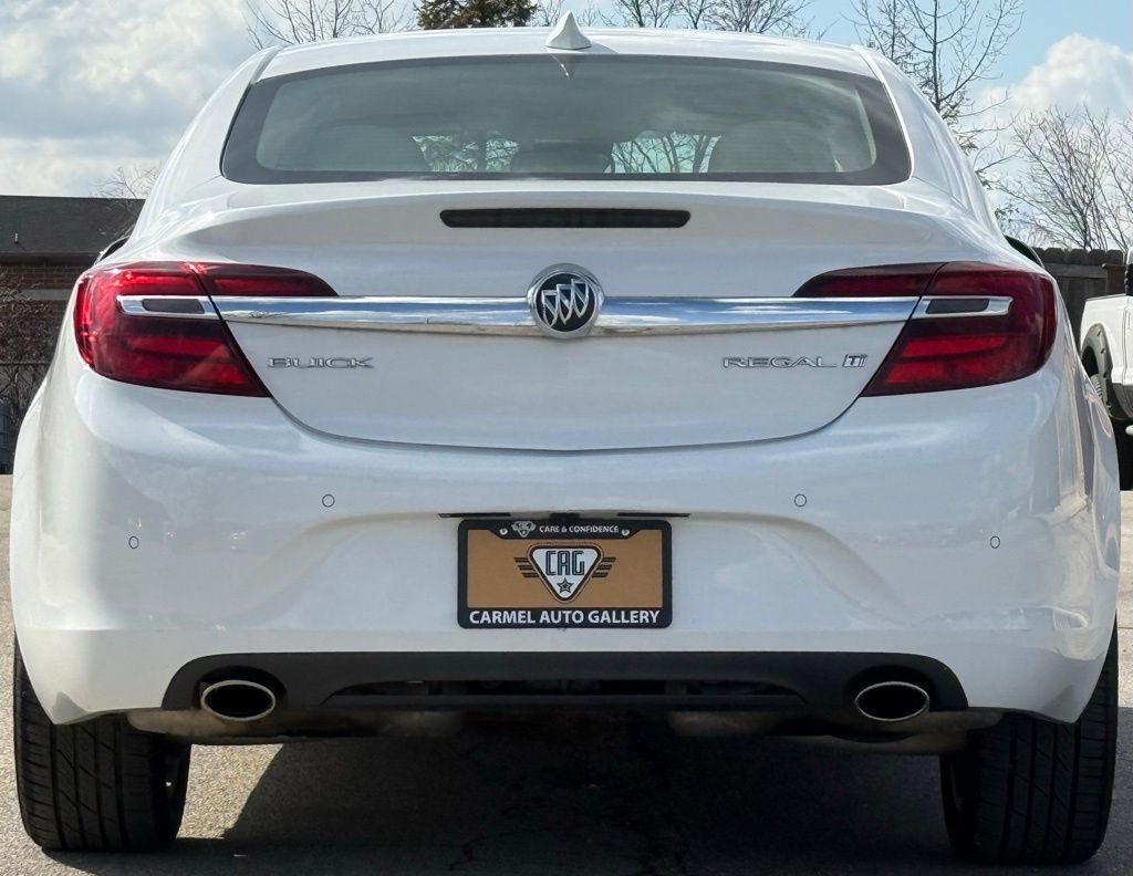 Used 2016 Buick Regal Premium image 4