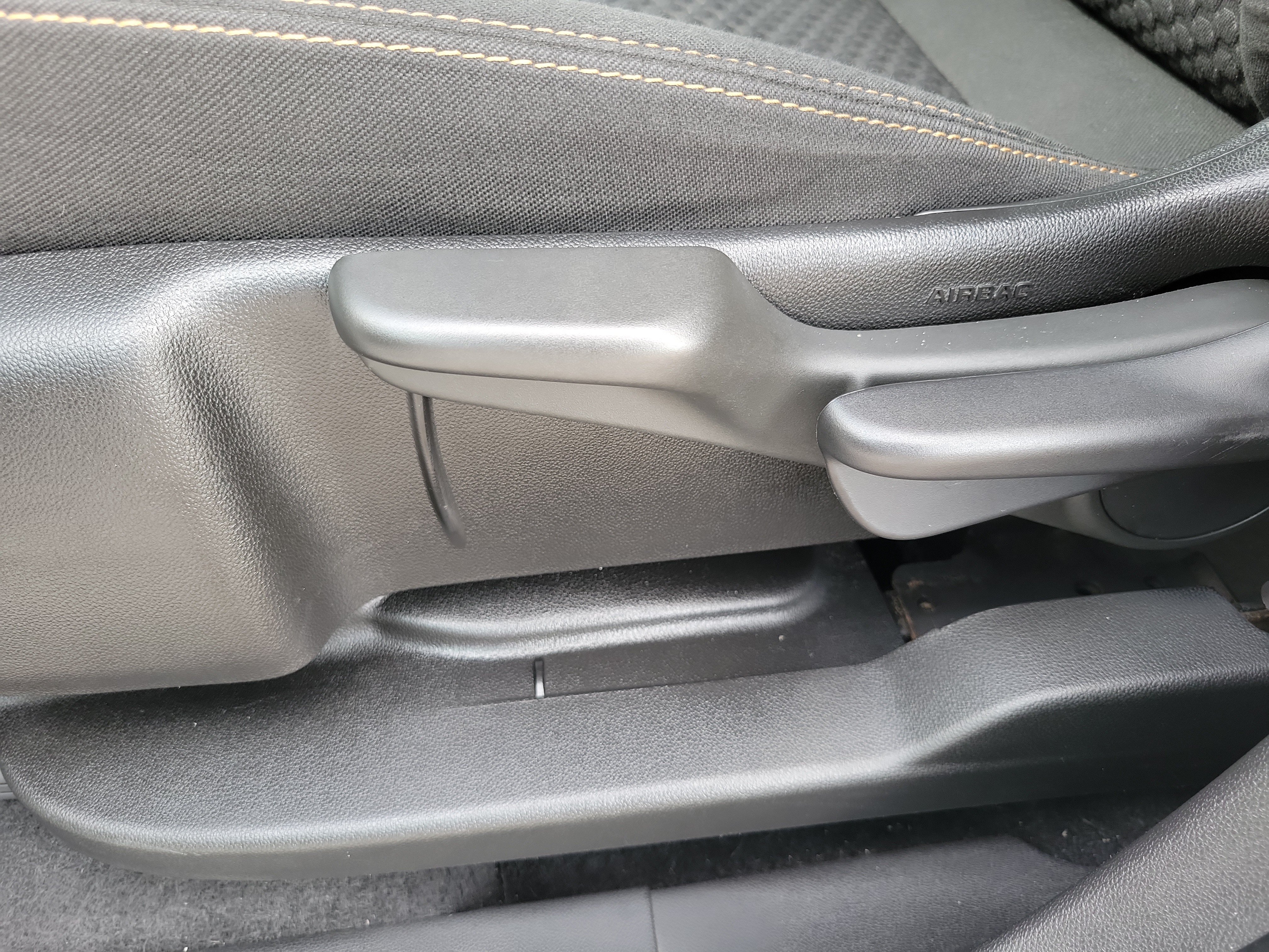 Used 2021 GMC Terrain SLE FWD image 13