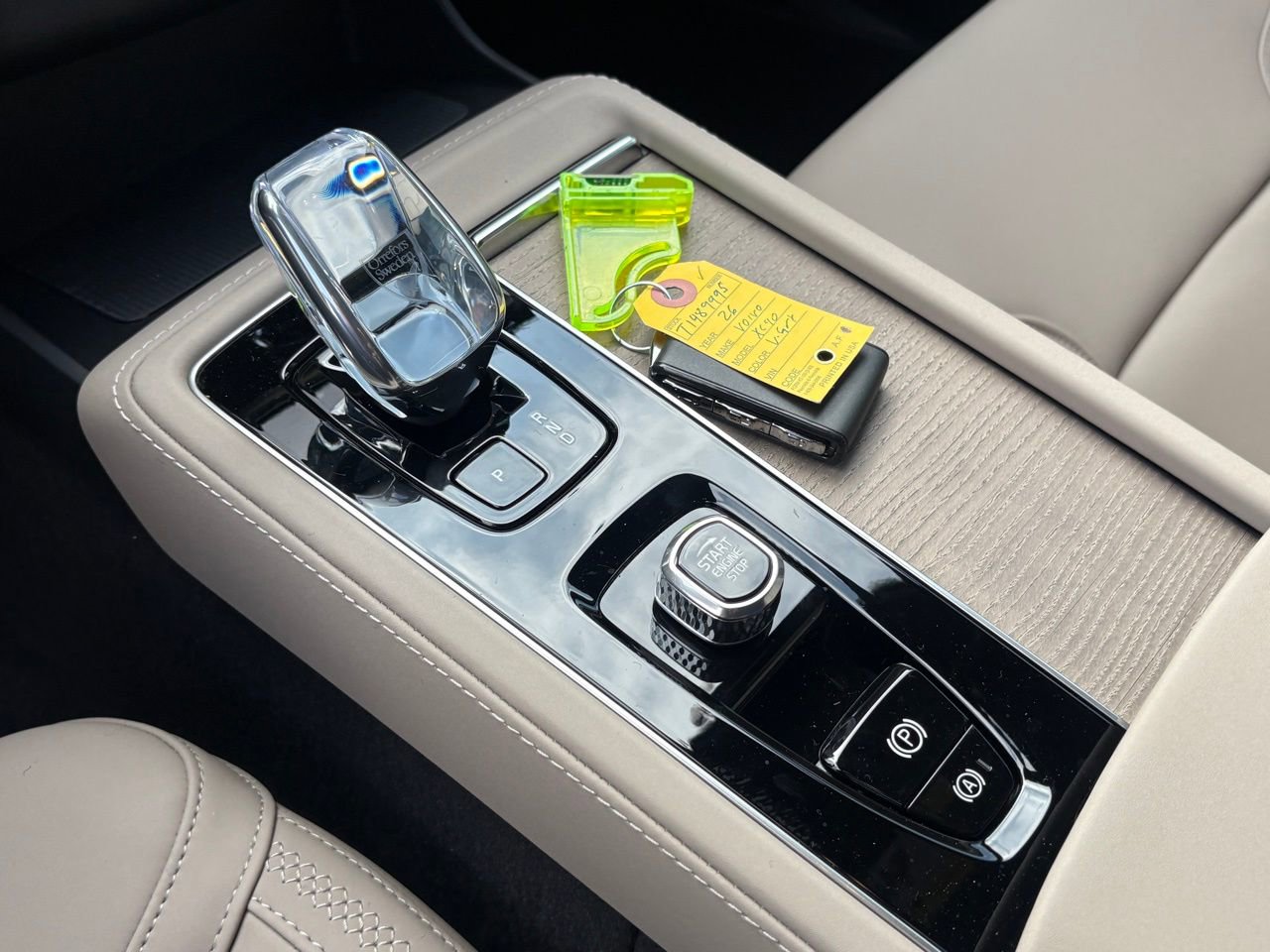 New 2026 Volvo XC90 T8 Plus image 15