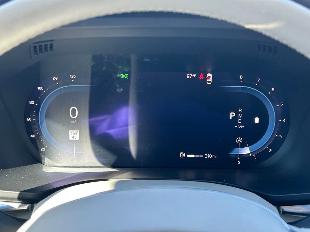 Used 2023 Volvo XC60 B5 Plus w/ Climate Package image 34