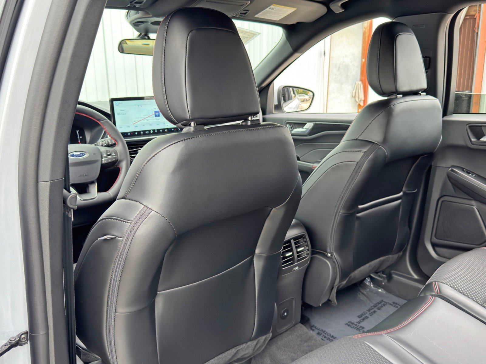 Used 2025 Ford Escape ST-Line Elite w/ Tech Pack #1 image 30