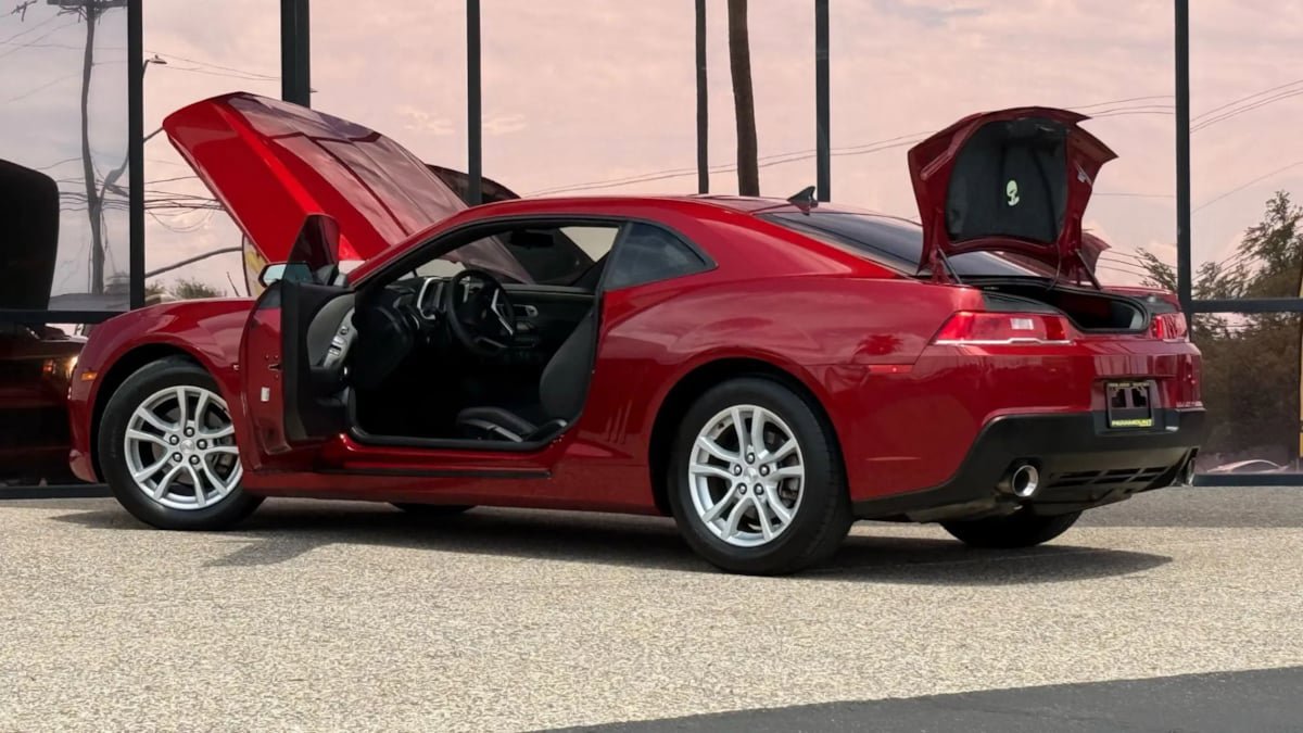 Used 2015 Chevrolet Camaro LS image 30