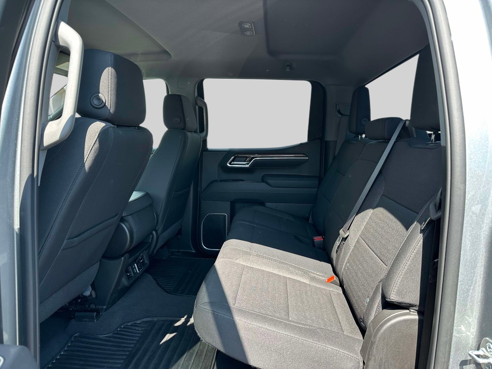 Used 2026 Chevrolet Silverado 1500 LT AWD/4WD image 11
