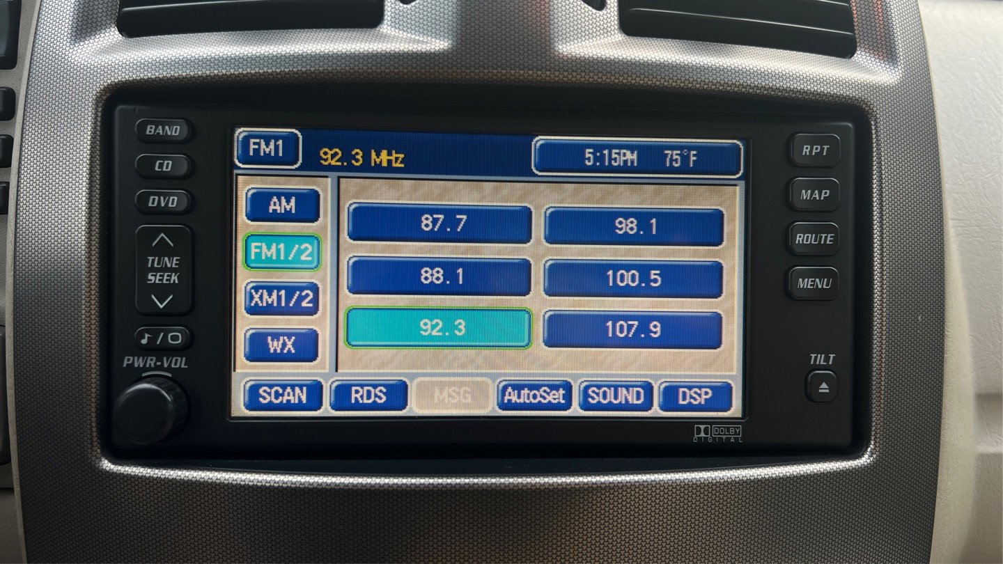 Used 2005 Cadillac XLR RWD image 17