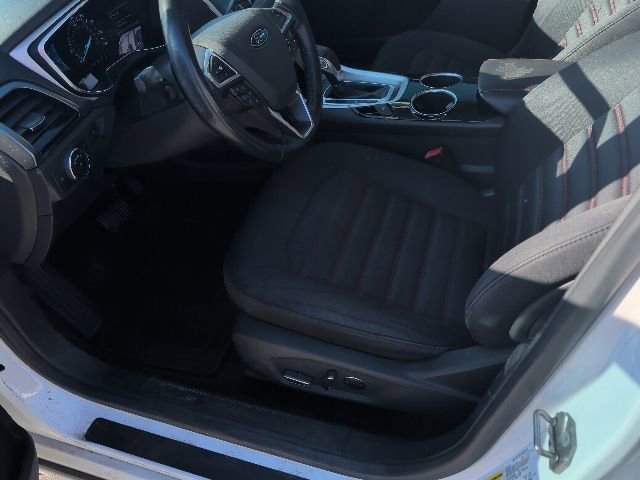 Used 2013 Ford Fusion SE FWD image 13