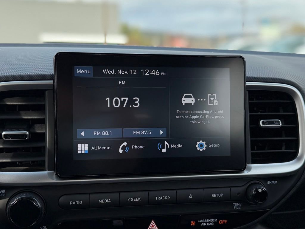 Used 2023 Hyundai Venue SEL w/ Cargo Package image 9