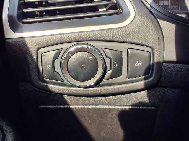 Used 2024 Ford Edge SEL image 17