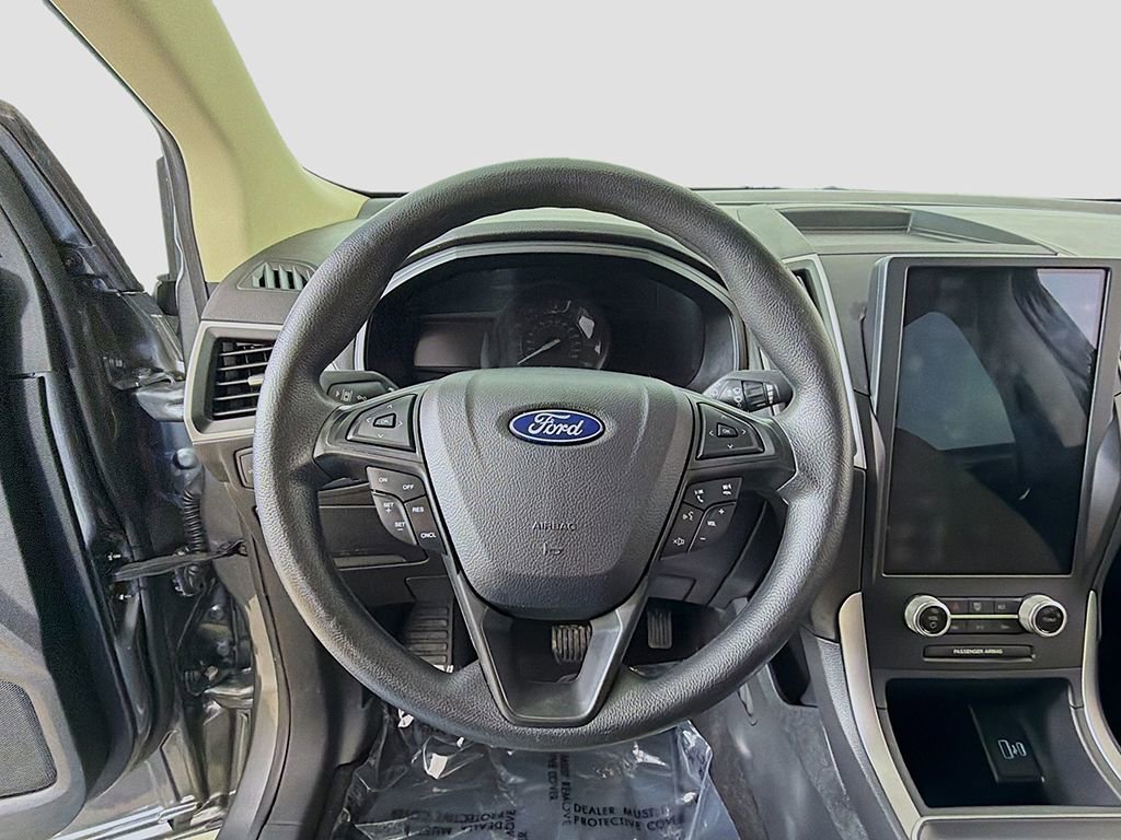 Used 2022 Ford Edge SE image 27