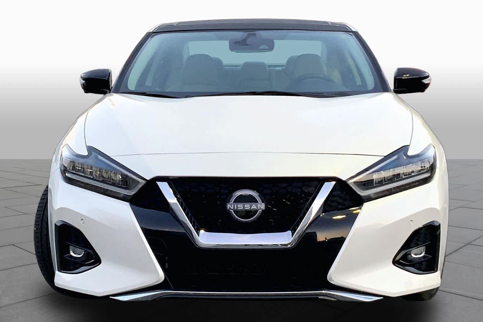 Used 2023 Nissan Maxima Platinum w/ Sport Mat Group FWD image 5