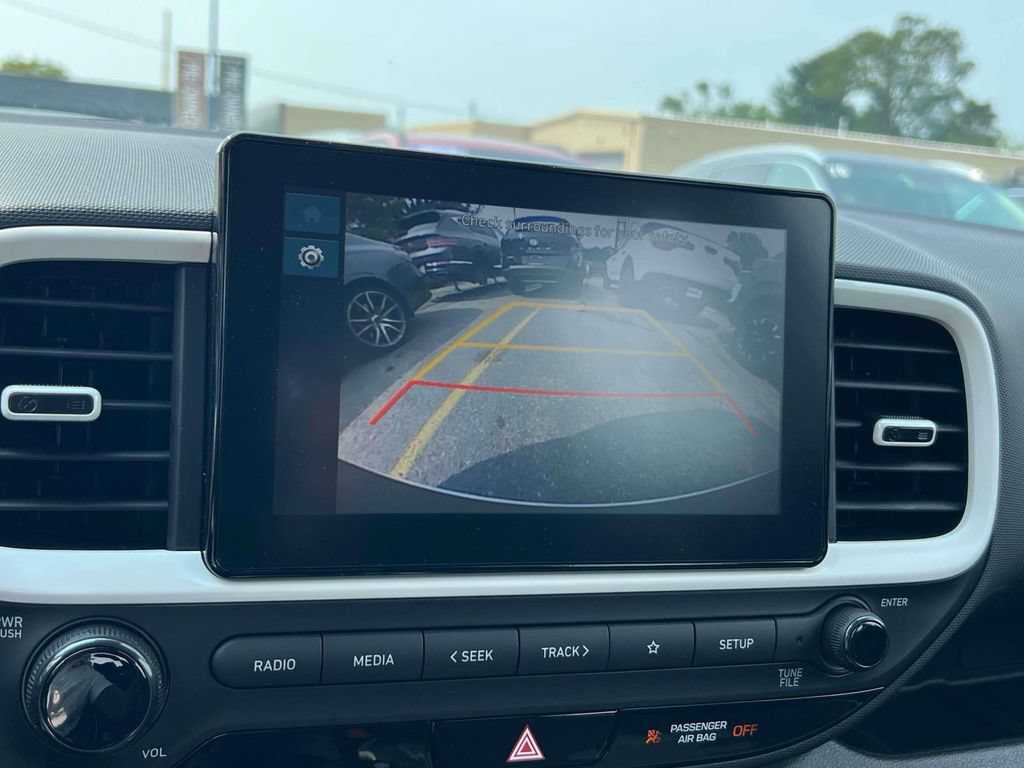 Certified 2026 Hyundai Venue SEL FWD image 26
