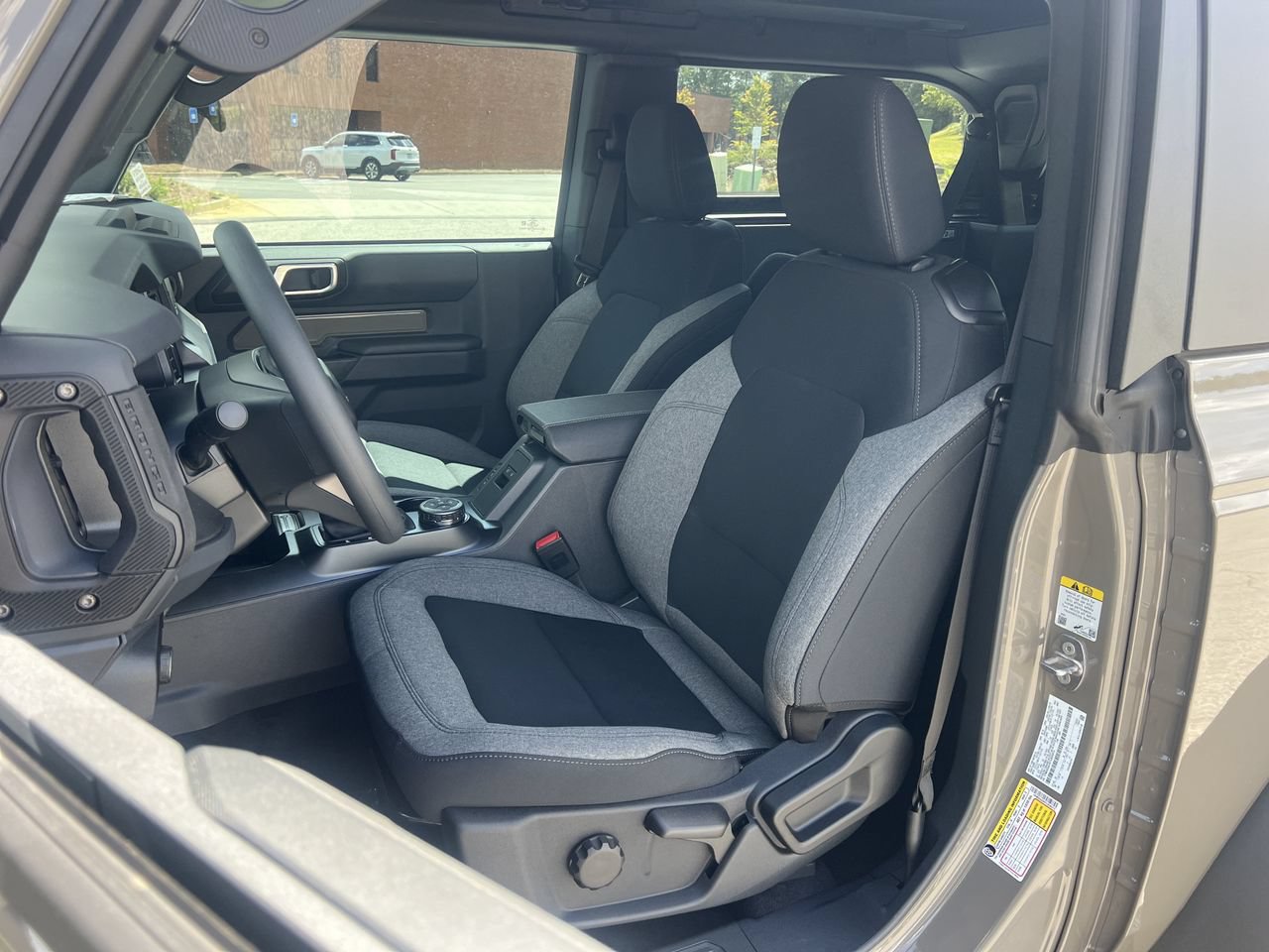 New 2026 Ford Bronco 2-Door AWD/4WD image 13