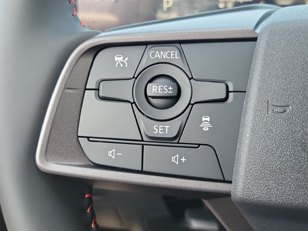 New 2027 Nissan Sentra SR w/ Floor Mat Package FWD image 5