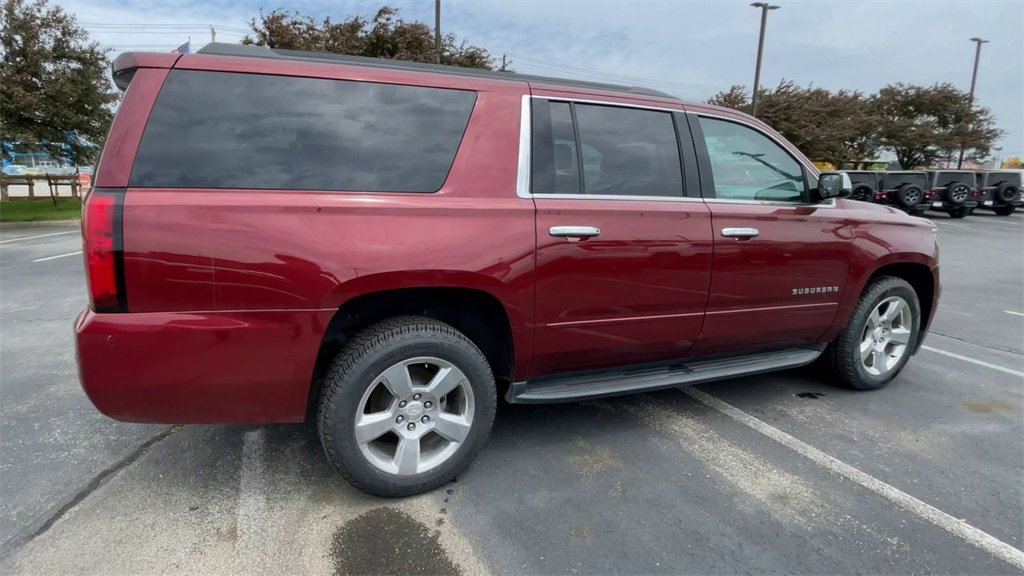 Used 2020 Chevrolet Suburban LS image 2