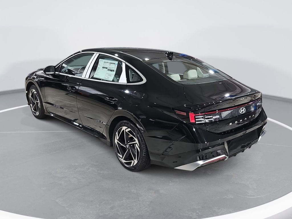 New 2026 Hyundai Sonata SEL AWD/4WD image 7