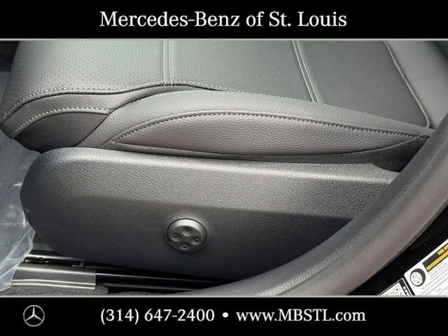 New 2026 Mercedes-Benz C 300 4MATIC Sedan image 17