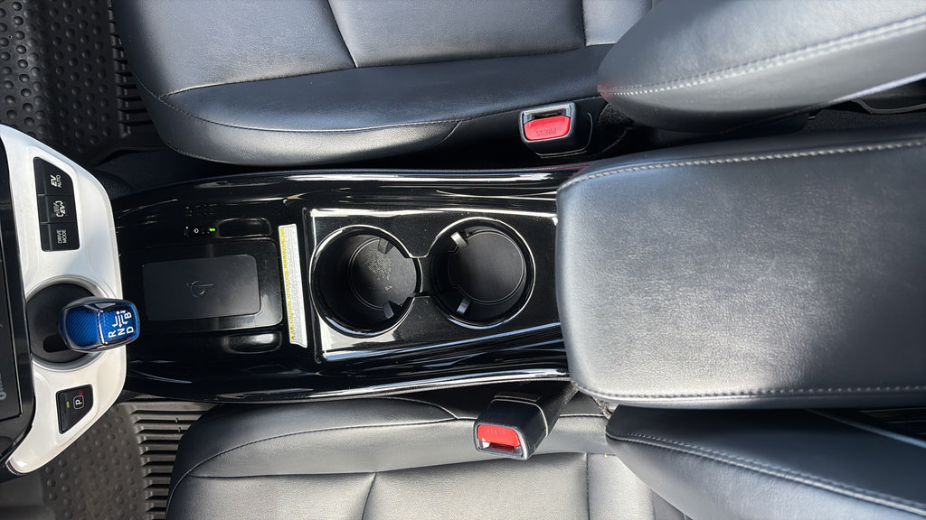 Used 2017 Toyota Prius Prime Advanced FWD image 14