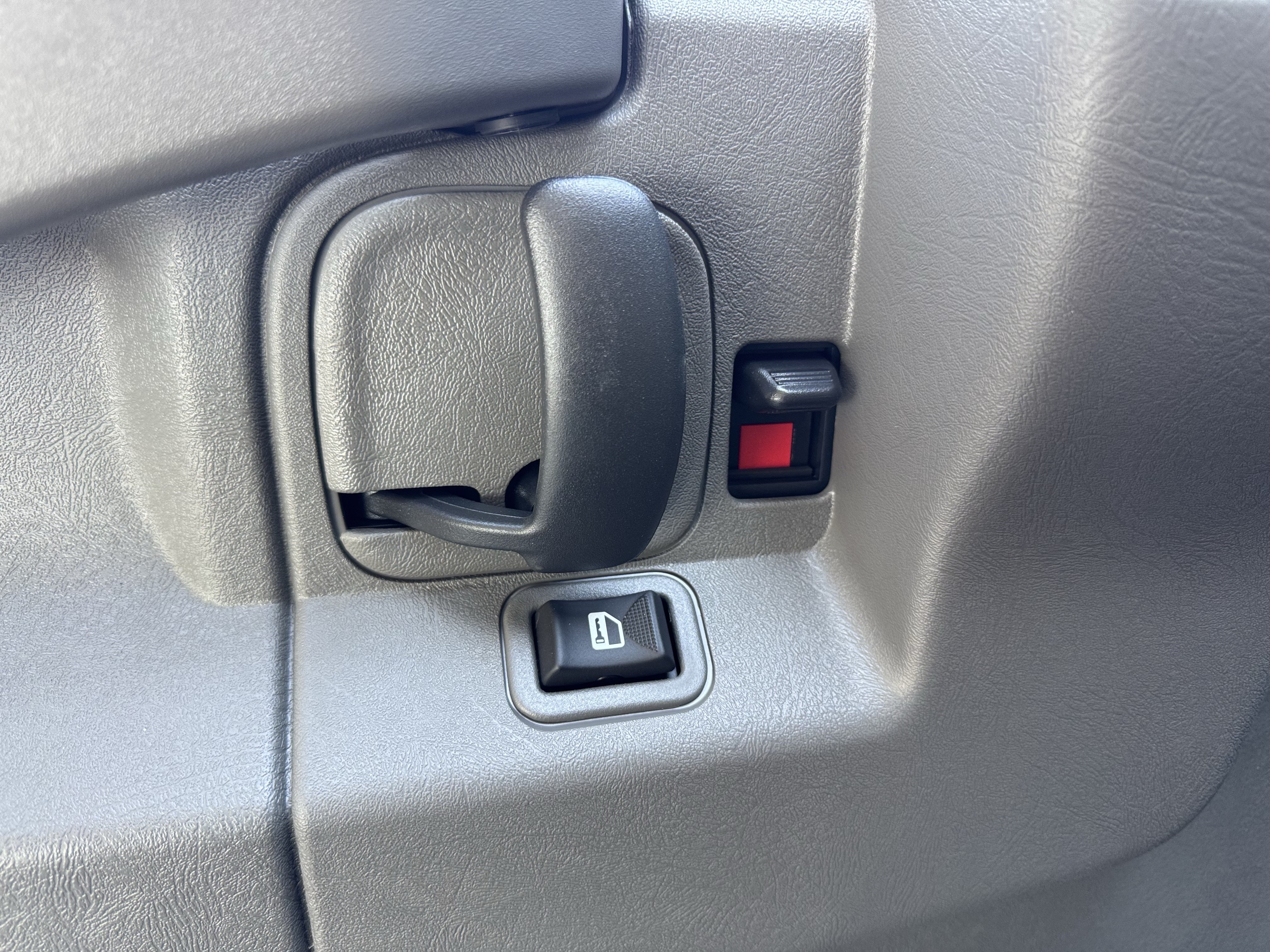 New 2026 Chevrolet Express 3500 LS RWD image 10