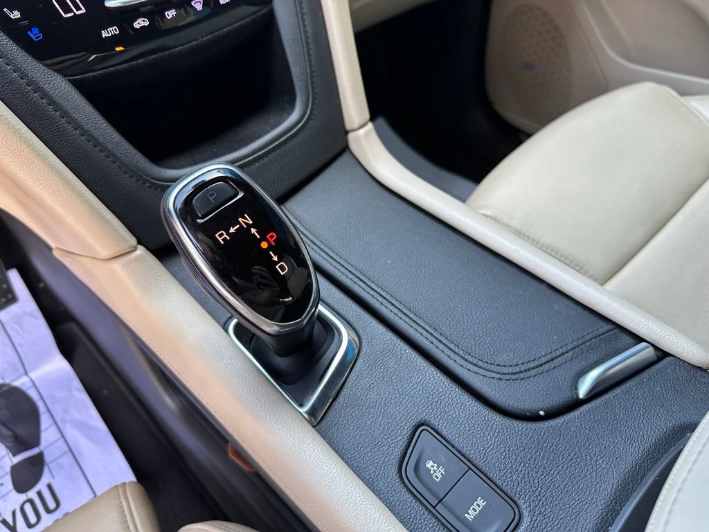 Used 2017 Cadillac XT5 Premium Luxury w/ Driver Assist Package FWD image 17