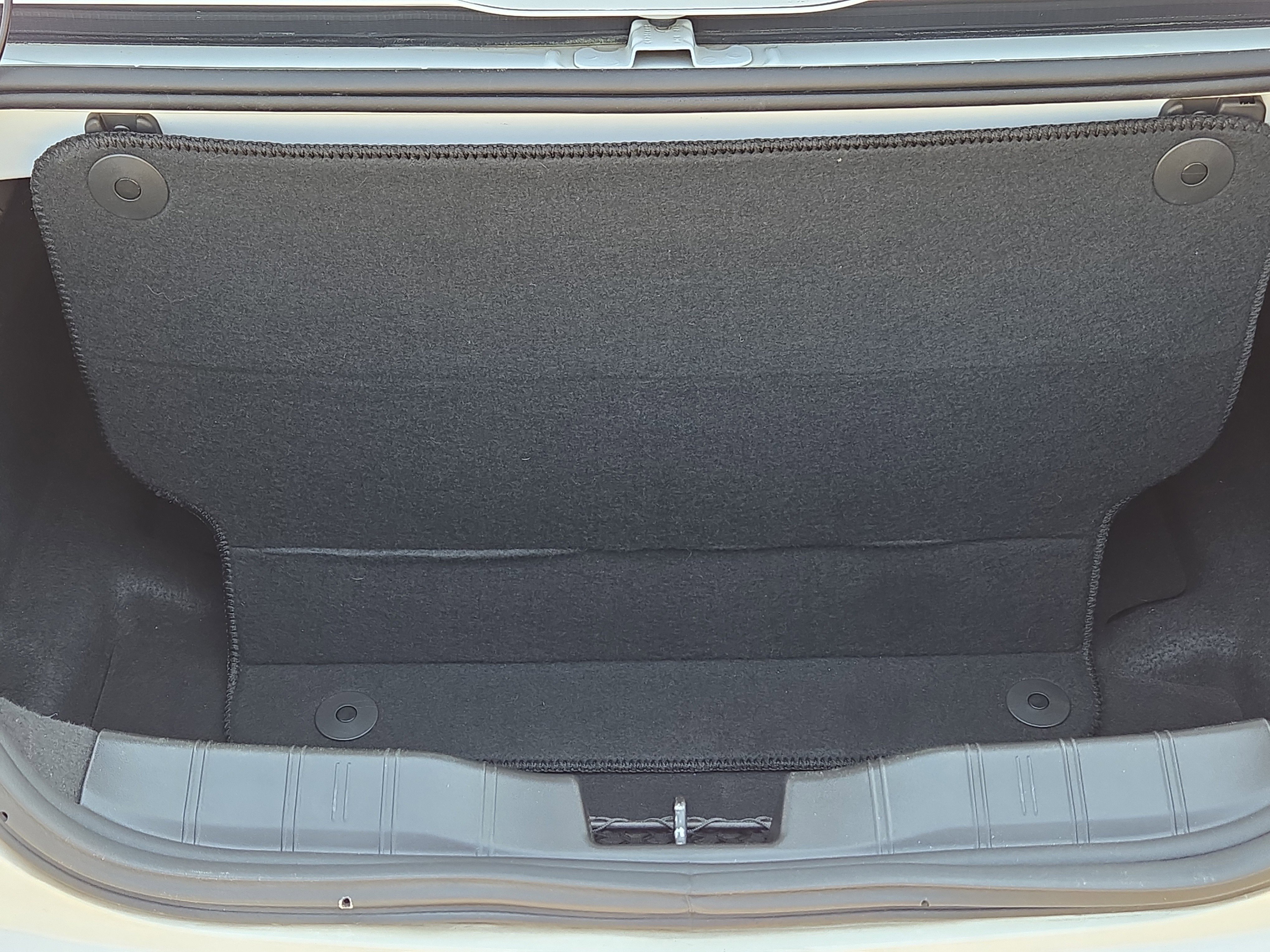 Used 2017 Chevrolet Camaro ZL1 image 13