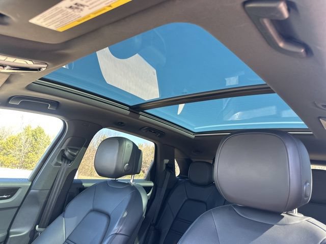 Used 2020 Porsche Cayenne AWD/4WD image 22