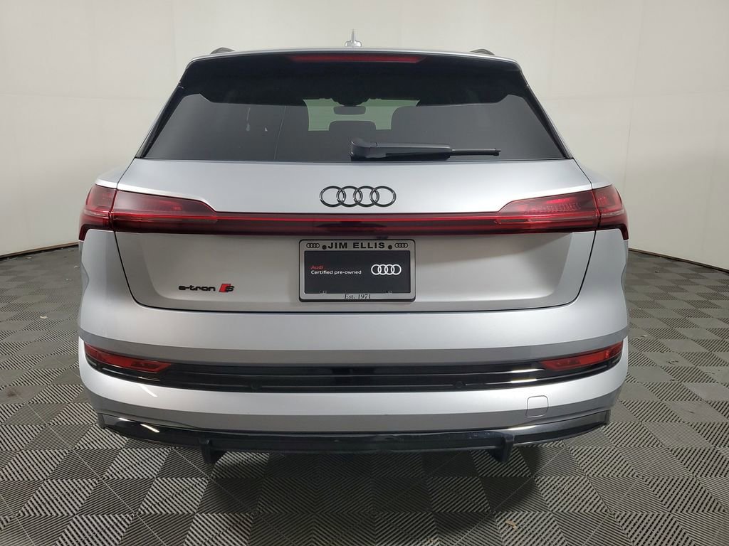 Used 2023 Audi e-tron S Premium Plus w/ Black Optic Package AWD/4WD image 5