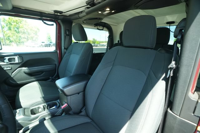 Used 2022 Jeep Wrangler Sport AWD/4WD image 33