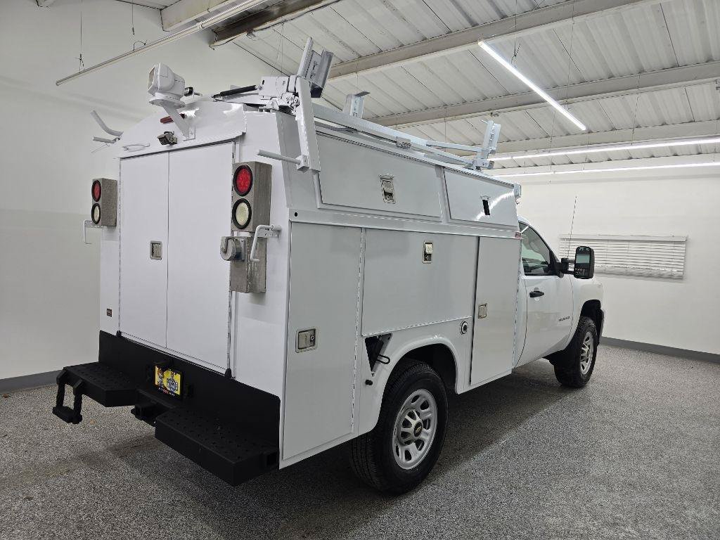 Used 2014 Chevrolet Silverado 3500 W/T RWD image 7