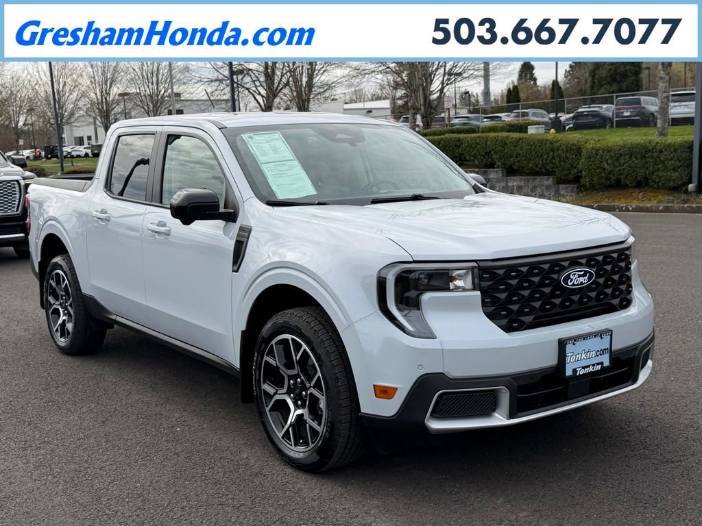 Used 2025 Ford Maverick Lariat w/ 4K Tow Package image 1